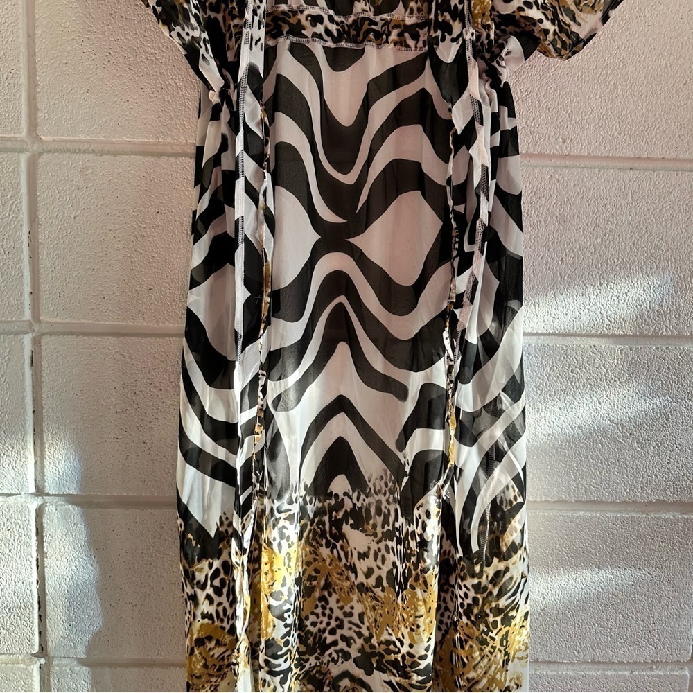 NIB NEW Women’s Maxi CoverUp Tiger Zebra Print Black White Gold TieFront - Picture 6 of 15
